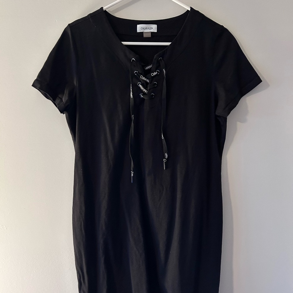 CALVIN KLEIN • Black T-Shirt Dress • - Picture 9 of 9